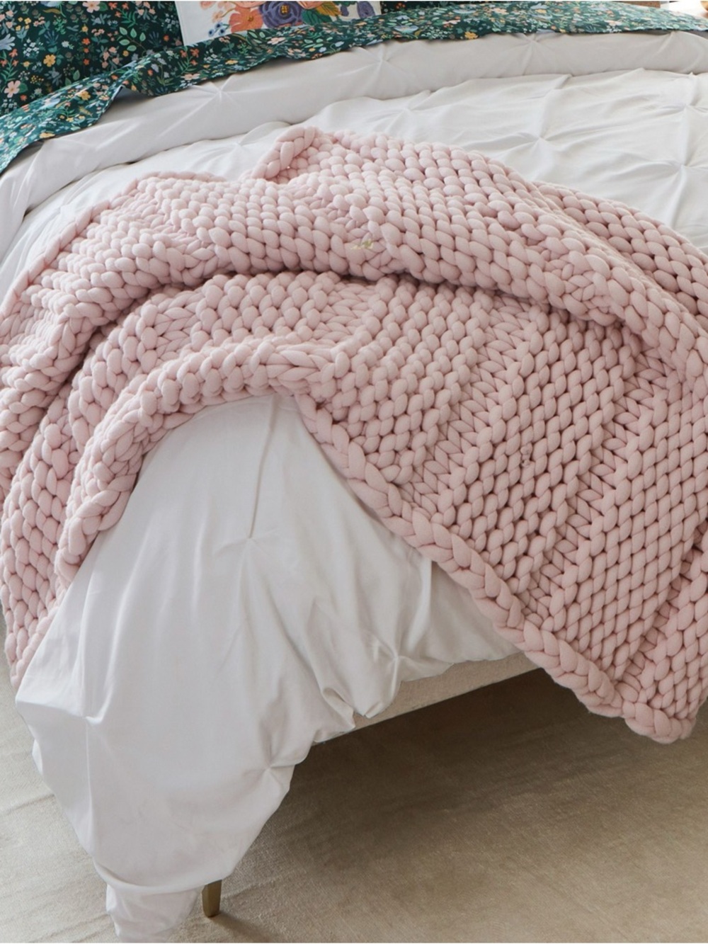 🎀 Pottery Barn Teen Chunky Knit Throw Blanket - powdered blush